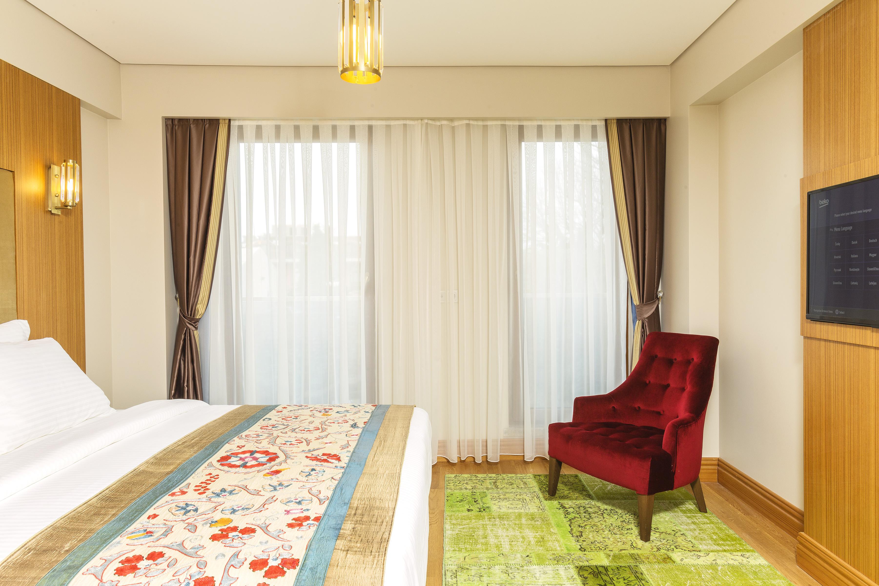 Obelisk Hotel & Suites Istanboel Buitenkant foto