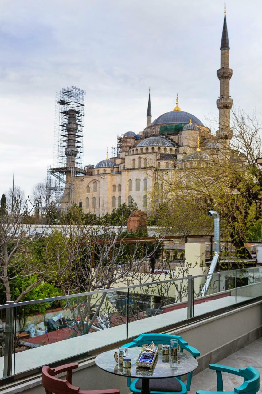 Obelisk Hotel & Suites Istanboel Buitenkant foto